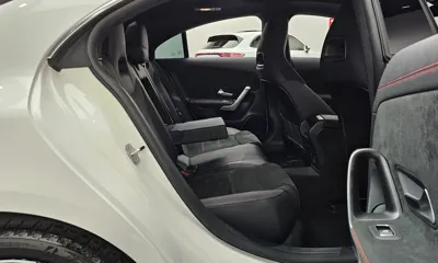 Mercedes-Benz CLA-Class 2023, 2429 км, за 28226.34 USD - фото 11