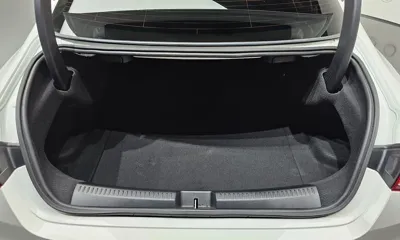 Mercedes-Benz CLA-Class 2023, 2429 км, за 28226.34 USD - фото 20