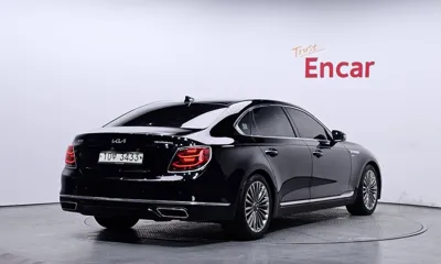 Kia K9 2019, 50360 км, за 18045.16 USD