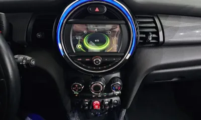 MINI Cooper 2016, 53518 км, за 5846.03 USD - фото 15