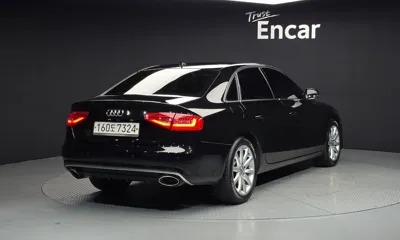 Audi A4 2016, 132904 км, за 4128.92 USD
