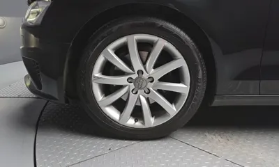 Audi A4 2016, 132904 км, за 4128.92 USD