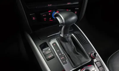 Audi A4 2016, 132904 км, за 4128.92 USD - фото 9