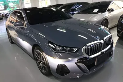 BMW i5 2024, 18700 км, за 36250 USD