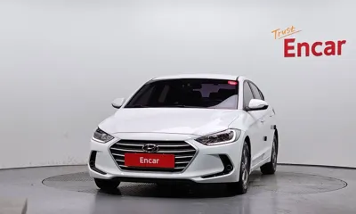 Hyundai Avante 2017, 100148 км, за 6498.62 USD