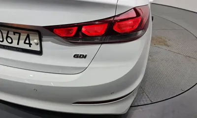 Hyundai Avante 2017, 100148 км, за 6449.51 USD - фото 23