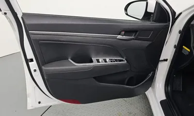 Hyundai Avante 2017, 100148 км, за 6449.51 USD - фото 24