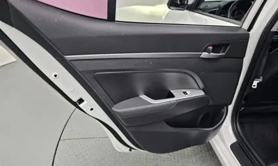 Hyundai Avante 2017, 100148 км, за 6449.51 USD - фото 25