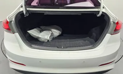 Hyundai Avante 2017, 100148 км, за 6449.51 USD - фото 27