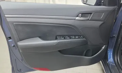 Hyundai Avante 2018, 25315 км, за 7748.91 USD - фото 24