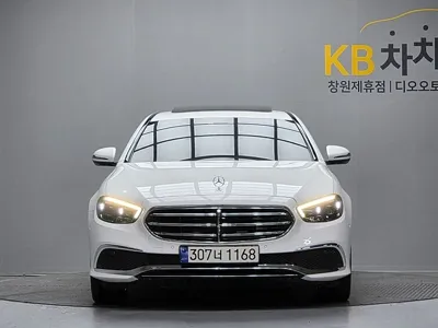 Mercedes-Benz E-Class 2021, 72180 км, за 22516.54 USD