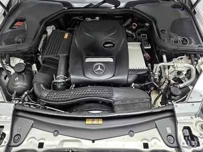 Mercedes-Benz E-Class 2021, 72180 км, за 22516.54 USD - фото 19
