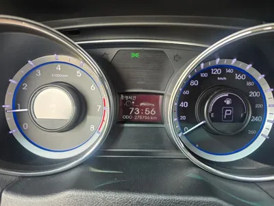 Hyundai Sonata 2013, 275727 км, за 2280.13 USD - фото 11