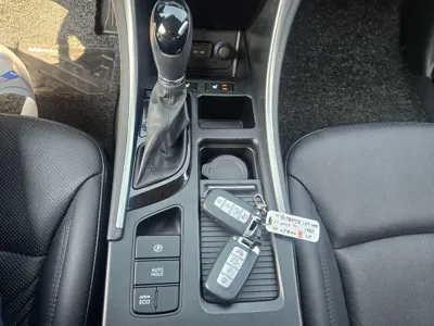 Hyundai Sonata 2013, 275727 км, за 2280.13 USD - фото 13