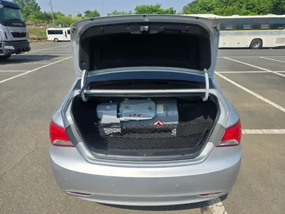 Hyundai Sonata 2013, 275727 км, за 2280.13 USD - фото 17