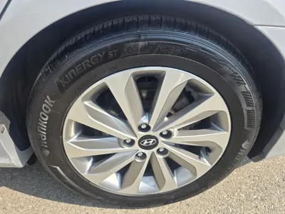 Hyundai Sonata 2013, 275727 км, за 2280.13 USD - фото 20