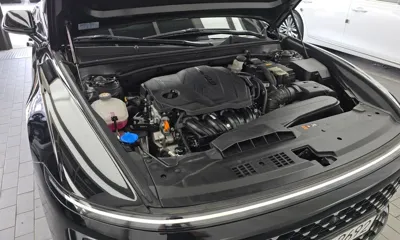 Hyundai Grandeur 2023, 83376 км, за 17781.61 USD - фото 6
