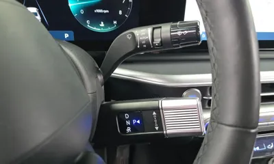 Hyundai Grandeur 2023, 83376 км, за 17781.61 USD - фото 9
