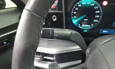Hyundai Grandeur 2023, 83376 км, за 17781.61 USD - фото 28