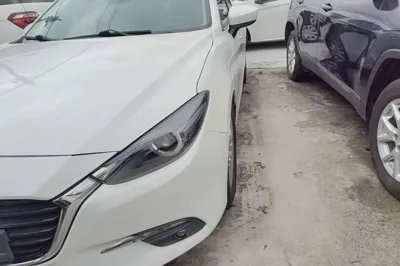 Mazda Mazda 3 Axela 2017, 101600 км, за 8943 USD - фото 8