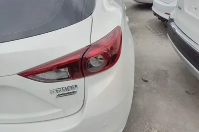Mazda Mazda 3 Axela 2017, 101600 км, за 8943 USD - фото 9