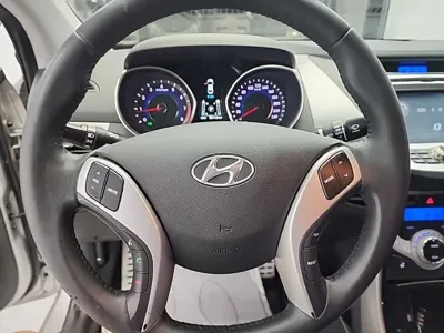 Hyundai Avante 2012, 89108 км, за 3127.04 USD - фото 9