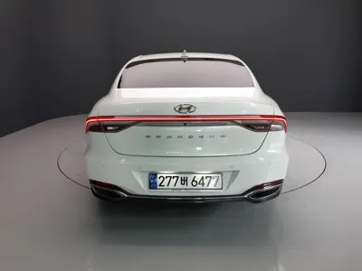 Hyundai Grandeur 2022, 84000 км, за 13326.39 USD