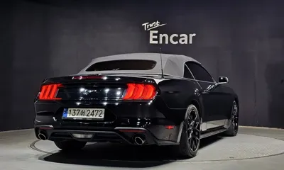 Ford Mustang 2021, 57856 км, за 19561.51 USD
