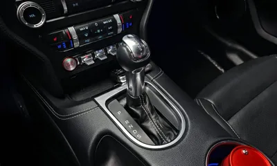 Ford Mustang 2021, 57856 км, за 19561.51 USD - фото 9