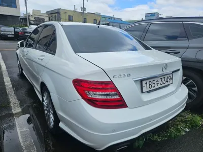 Mercedes-Benz C-Class 2014, 136000 км, за 3931.99 USD