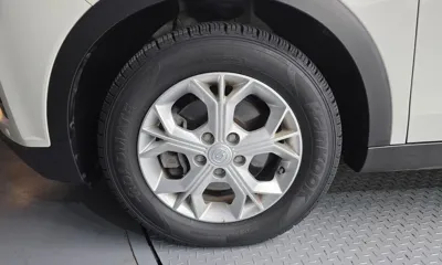 KG_Mobility_Ssangyong TIBOLI 2021, 84496 км, за 8210.72 USD