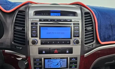Hyundai Santafe 2011, 199521 км, за 2931.6 USD - фото 15