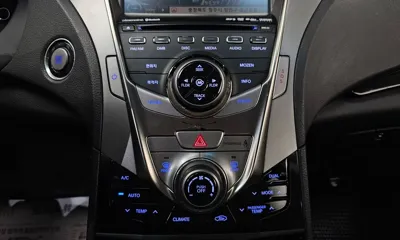 Hyundai Grandeur 2011, 148377 км, за 2841.1 USD - фото 18