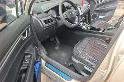 Geely Auto Emgrand GS 2020, 19900 км, за 6466 USD - фото 16