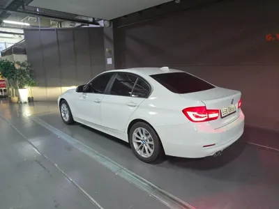 BMW 3-Series 2016, 111725 км, за 8205.33 USD
