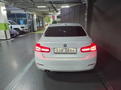 BMW 3-Series 2016, 111725 км, за 8205.33 USD