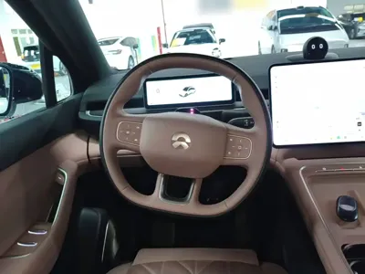 Nio EC6 2025, 17500 км, за 36860.27 USD - фото 11
