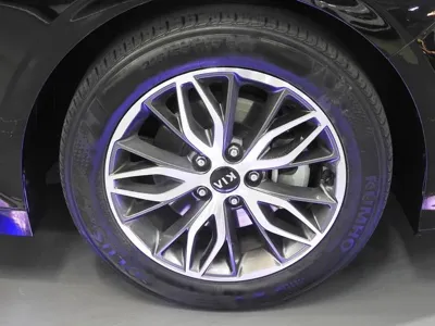 Kia K5 2021, 68264 км, за 10831.04 USD - фото 7