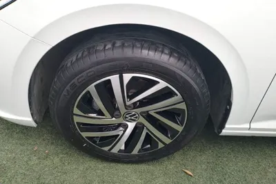 Volkswagen Lavida 2023, 32800 км, за 11040 USD - фото 10