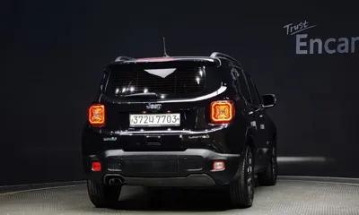 Jeep Renegade 2020, 72341 км, за 10181.29 USD