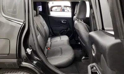 Jeep Renegade 2020, 72341 км, за 10181.29 USD - фото 12