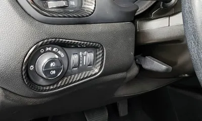 Jeep Renegade 2020, 72341 км, за 10181.29 USD - фото 18