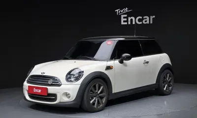 MINI Cooper · 2012 год