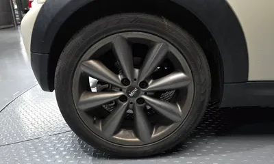 MINI Cooper 2012, 179206 км, за 1943.7 USD