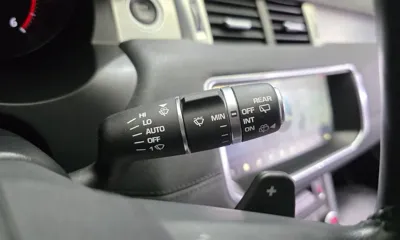 Land Rover Range Rover Evoque 2018, 79554 км, за 9839.83 USD - фото 15