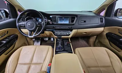 Kia Canival 2018, 120602 км, за 9122.16 USD - фото 7