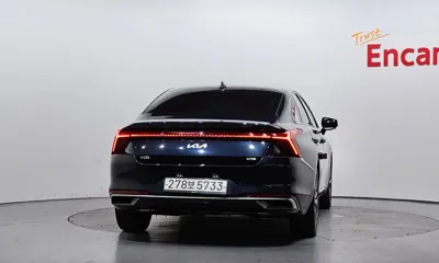 Kia K8 2023, 82312 км, за 16935.8 USD