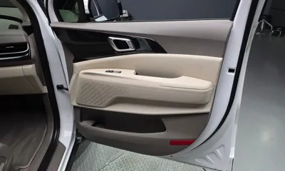 Kia Canival 2025, 17406 км, за 25677.69 USD - фото 25