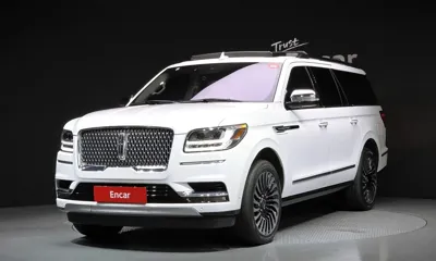 Lincoln Navigator · 2020 год