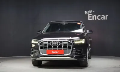 Audi Q7 2021, 31323 км, за 32309.21 USD